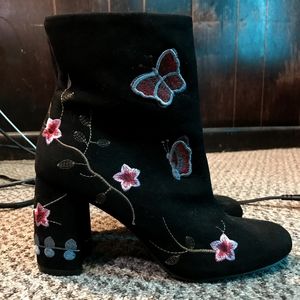 Black Heeled Boot with Flowers+ Butterflies